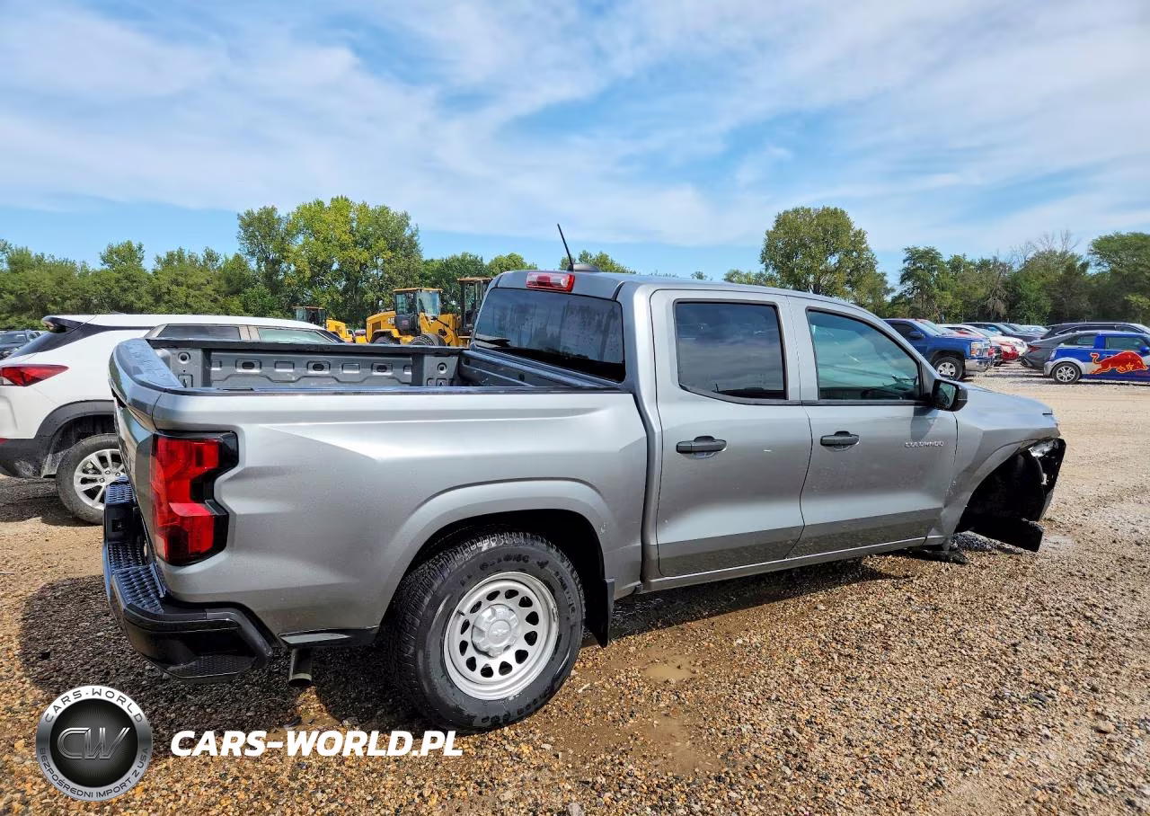 2024 Chevrolet Colorado VIN:1GCGSBEC9R1227136 - 3