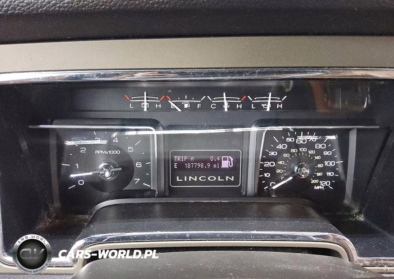 2013 Lincoln Navigator L VIN:5LMJJ3J52DEL03912 - 9