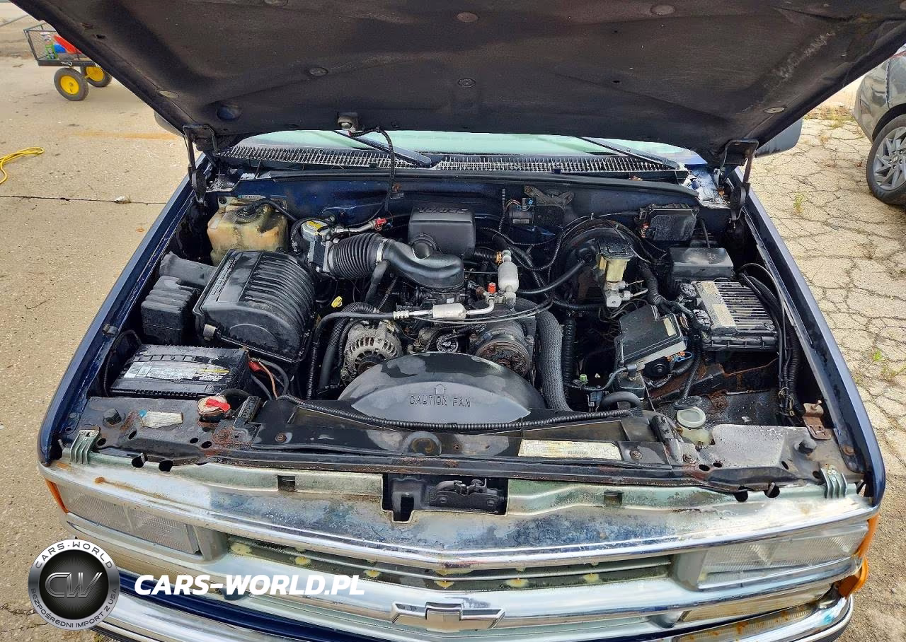 1999 Chevrolet Tahoe K1500 VIN:1GNEK13R9XJ322714 - 12