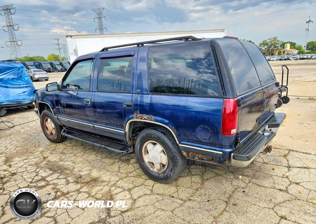 1999 Chevrolet Tahoe K1500 VIN:1GNEK13R9XJ322714 - 2