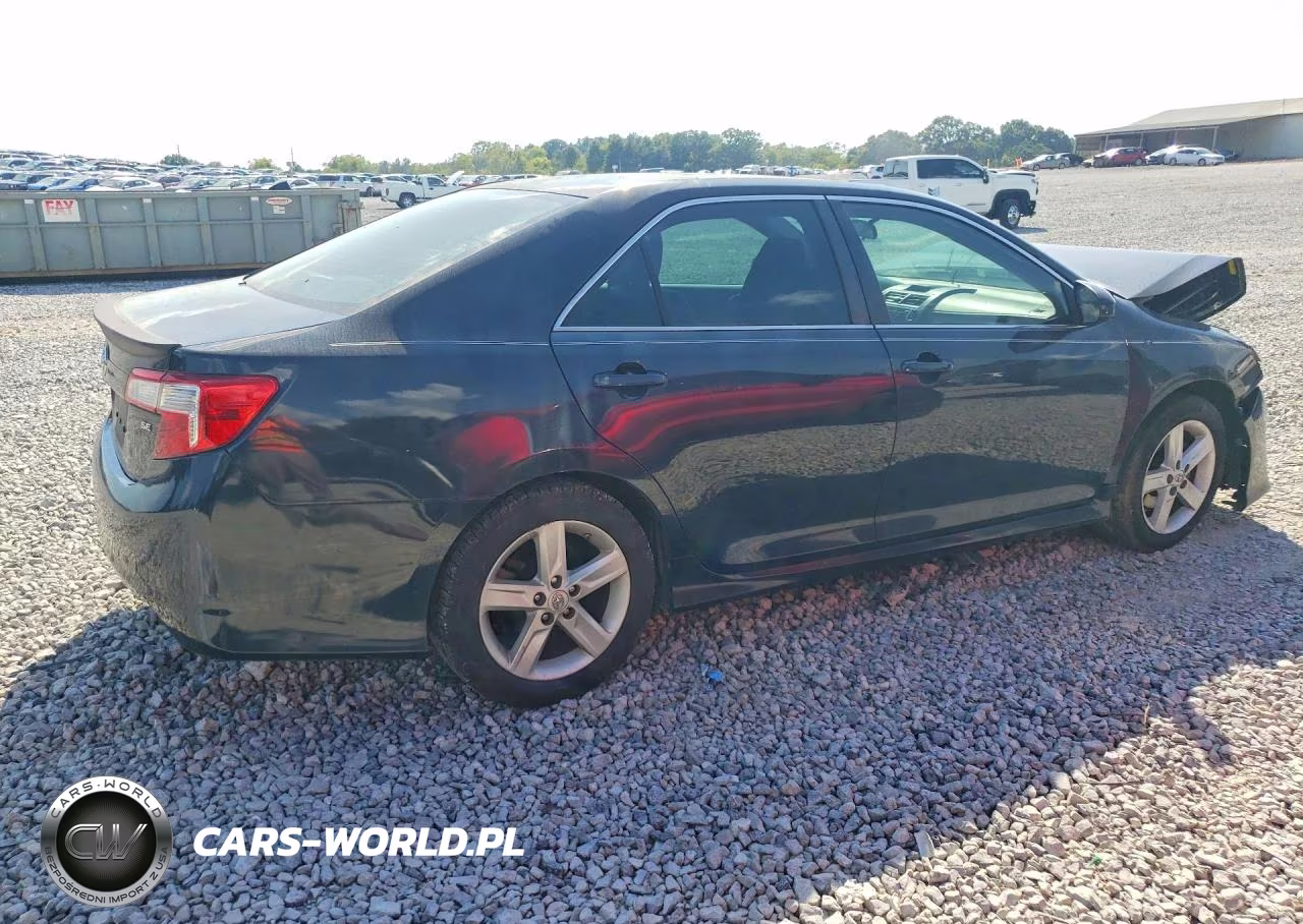 2014 Toyota Camry Se VIN:4T1BF1FK1EU468515 - 3