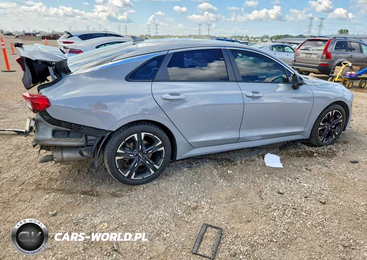 2023 Kia K5 Gt Line VIN:5XXG64J2XPG176485 - 3