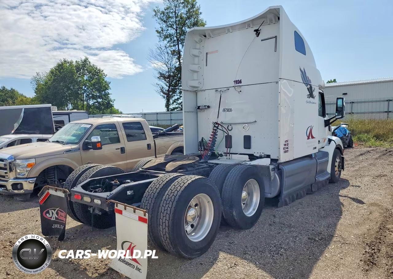 2019 Peterbilt 579 - Semi Truck VIN:1XPBDP9X2KD613060 - 3