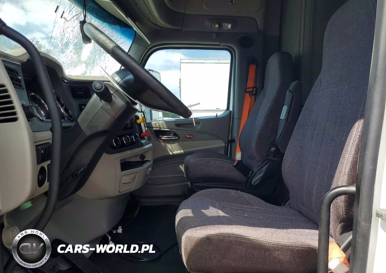 2019 Peterbilt 579 - Semi Truck VIN:1XPBDP9X2KD613060 - 7
