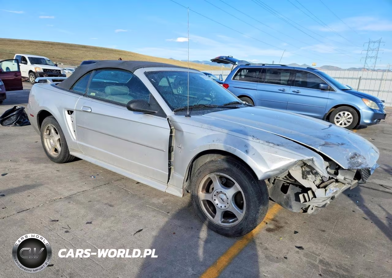2003 Ford Mustang VIN:1FAFP44413F421100 - 4