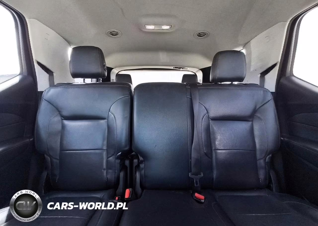 2018 Chevrolet Traverse Ls VIN:1GNERFKW2JJ260029 - 10