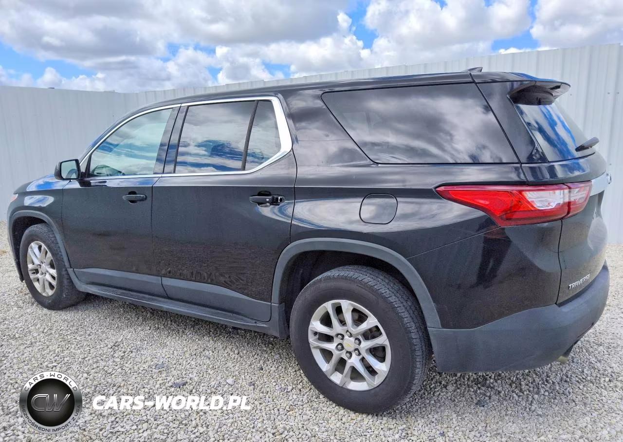 2018 Chevrolet Traverse Ls VIN:1GNERFKW2JJ260029 - 2