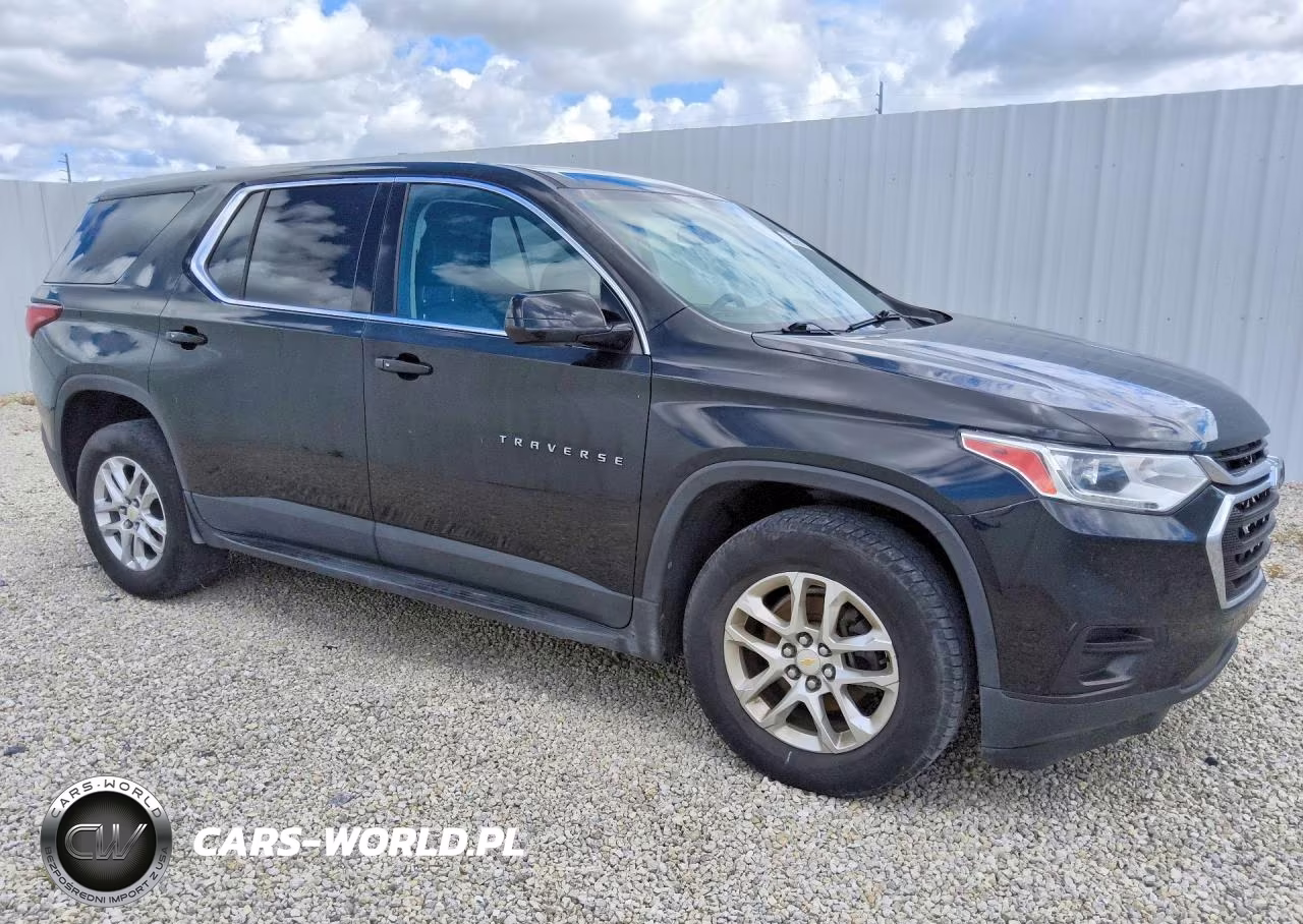 2018 Chevrolet Traverse Ls VIN:1GNERFKW2JJ260029 - 4