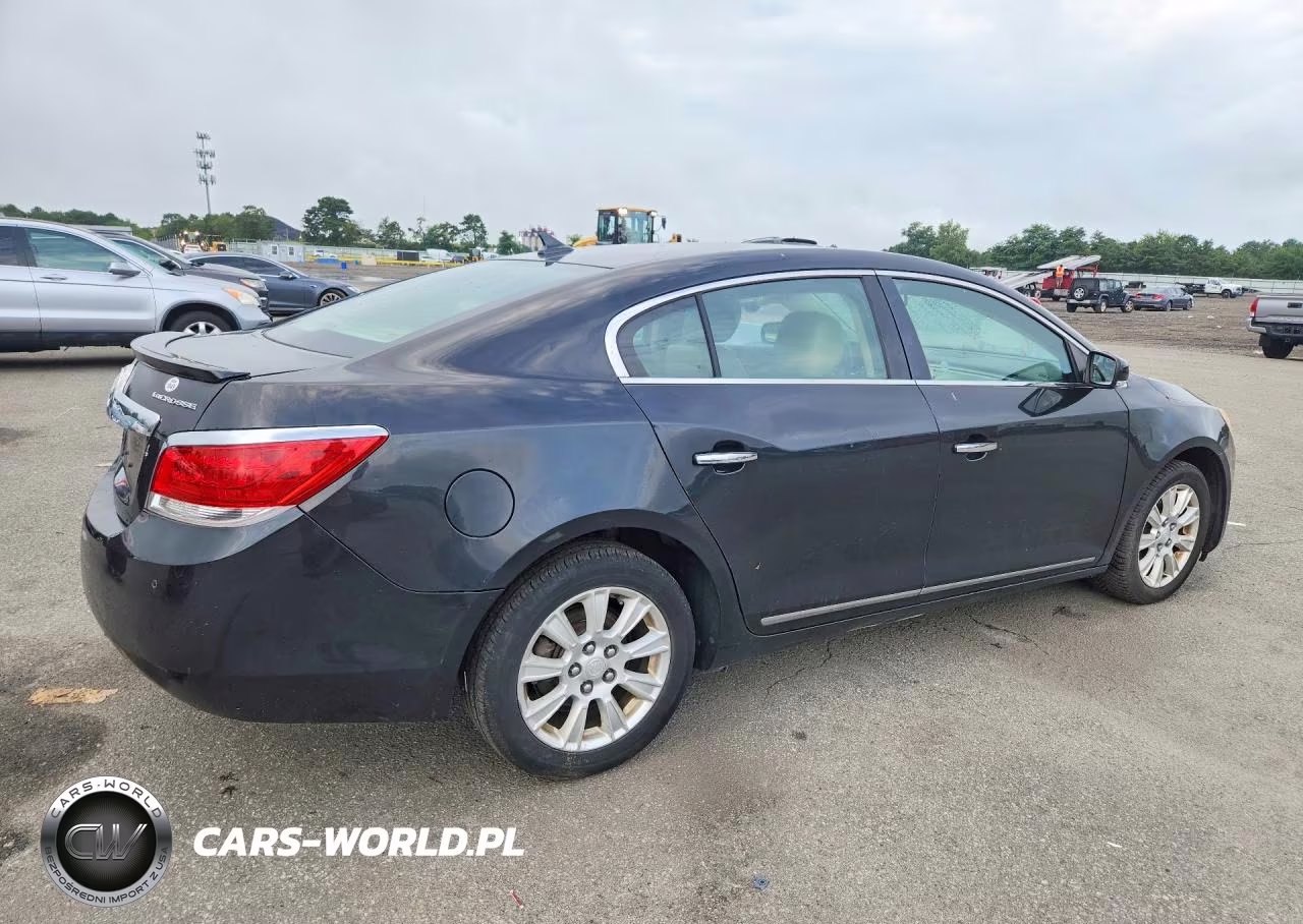 2013 Buick Lacrosse VIN:1G4GC5ER3DF287682 - 3