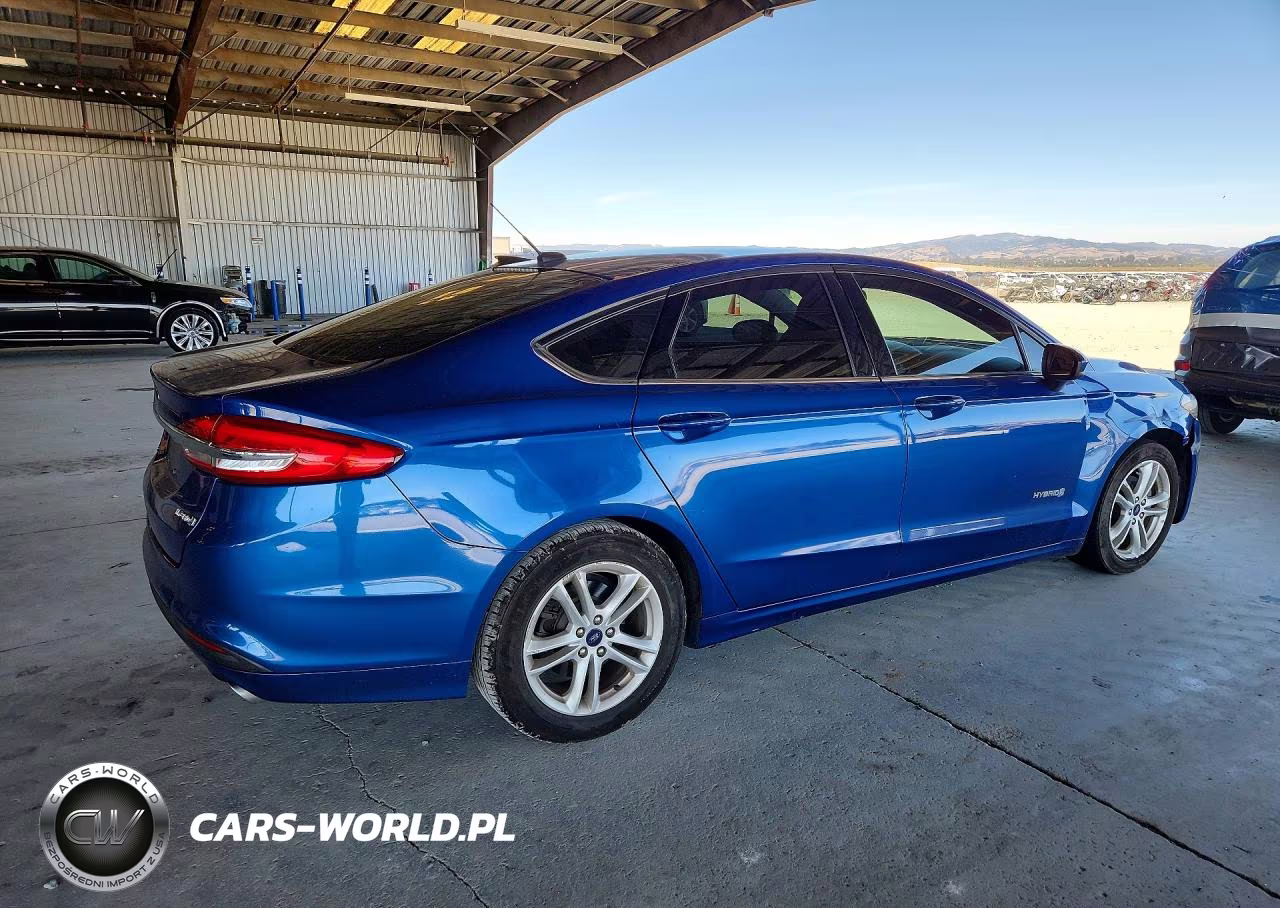 2018 Ford Fusion S Hybrid VIN:3FA6P0UU8JR156216 - 3