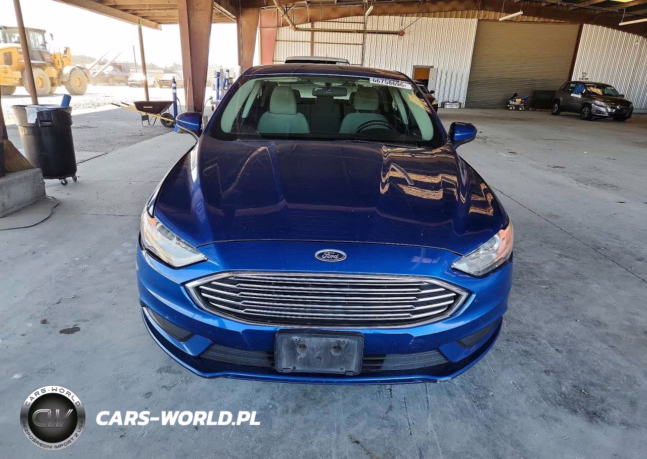 2018 Ford Fusion S Hybrid VIN:3FA6P0UU8JR156216 - 5