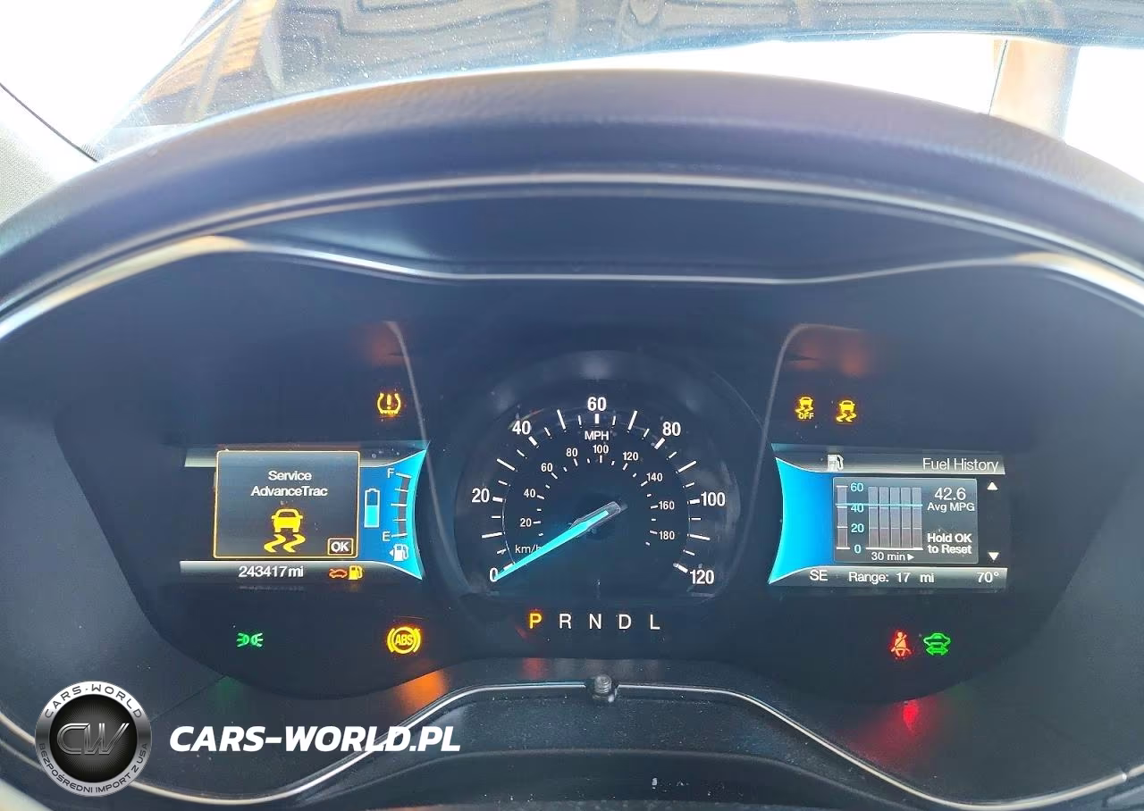 2018 Ford Fusion S Hybrid VIN:3FA6P0UU8JR156216 - 9