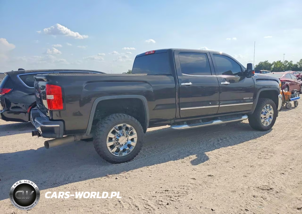 2018 GMC Sierra 2500Hd Slt VIN:1GT12TEYXJF275727 - 3