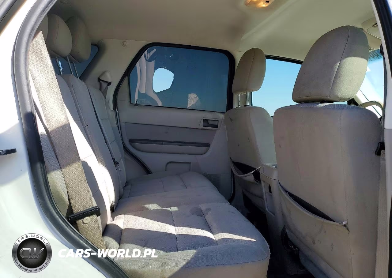 2012 Ford Escape Hybrid VIN:1FMCU4K3XCKA07879 - 11