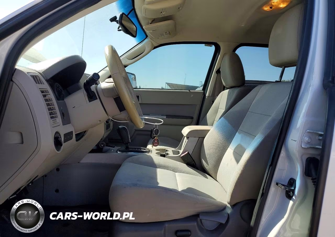 2012 Ford Escape Hybrid VIN:1FMCU4K3XCKA07879 - 7
