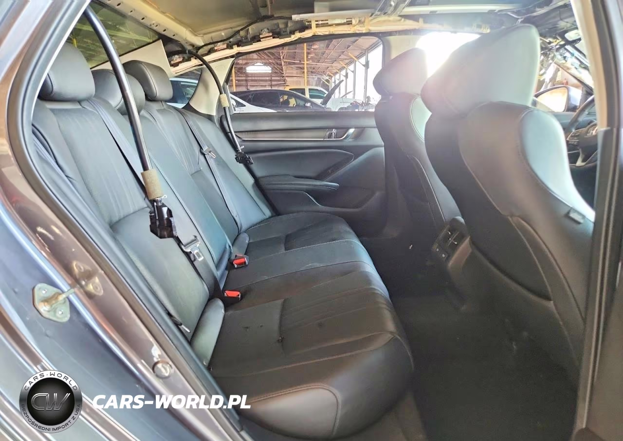 2019 Honda Accord Touring VIN:1HGCV2F97KA005257 - 10