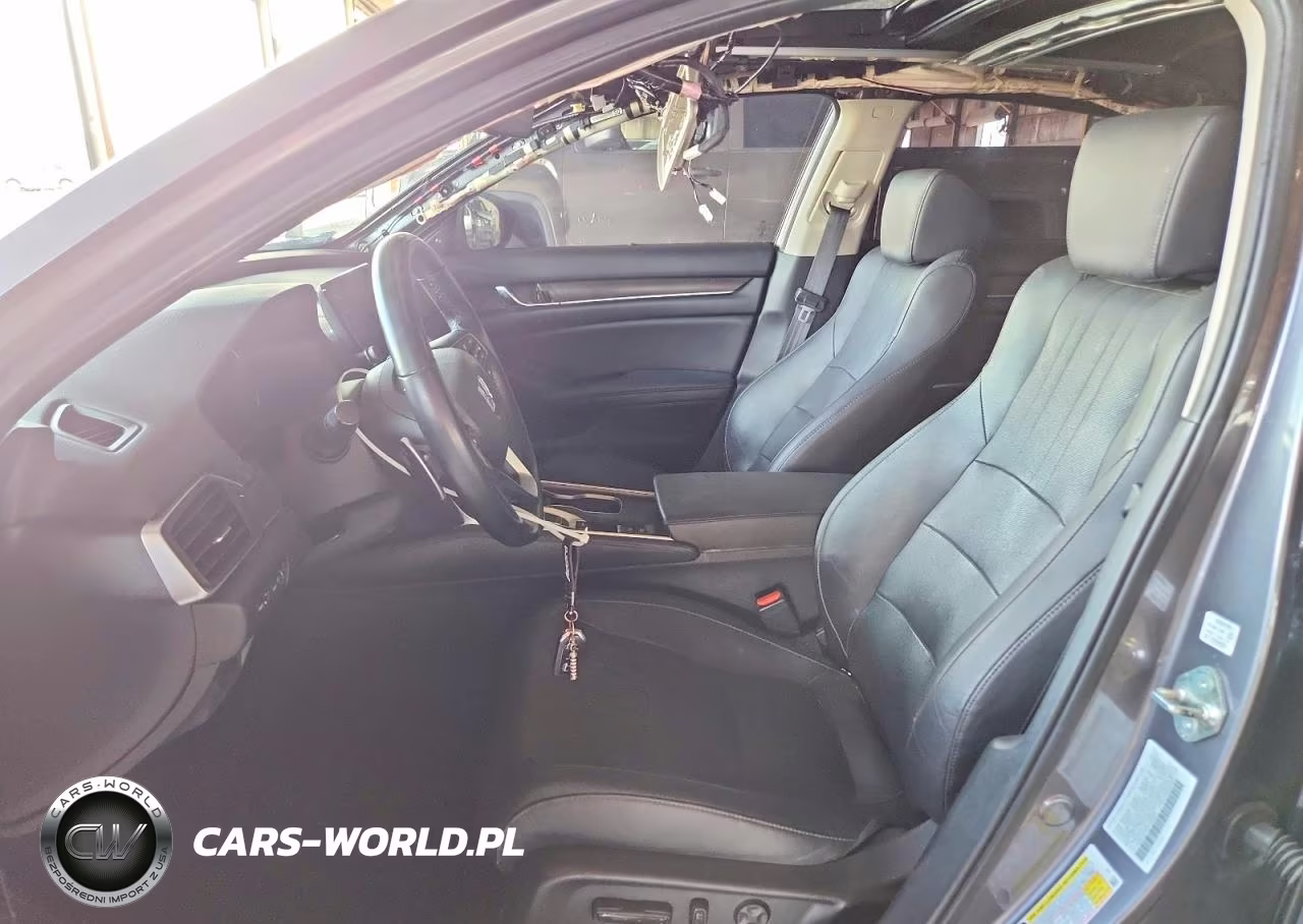 2019 Honda Accord Touring VIN:1HGCV2F97KA005257 - 7