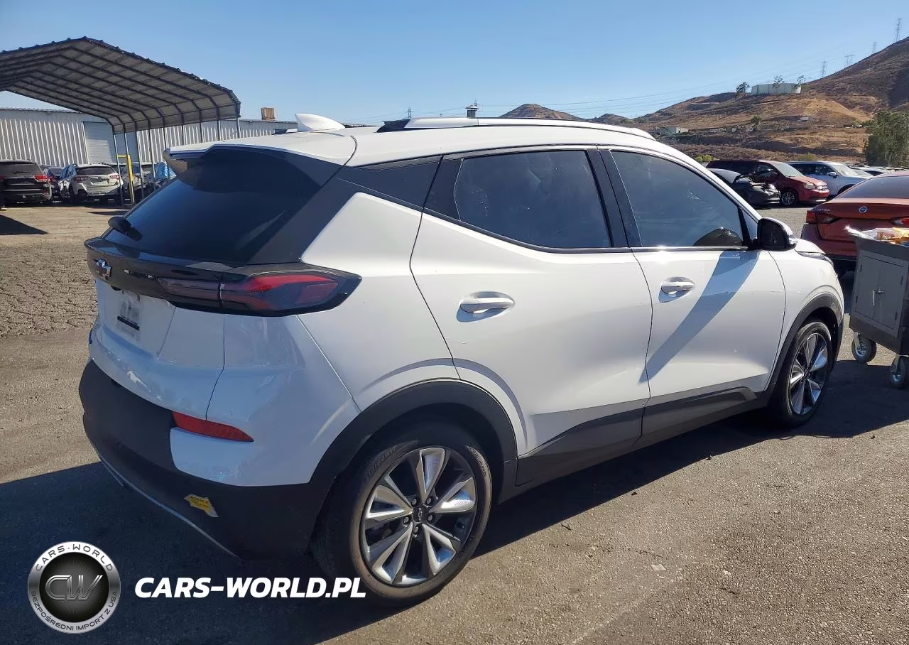 2022 Chevrolet Bolt Euv Lt VIN:1G1FY6S04N4119620 - 3