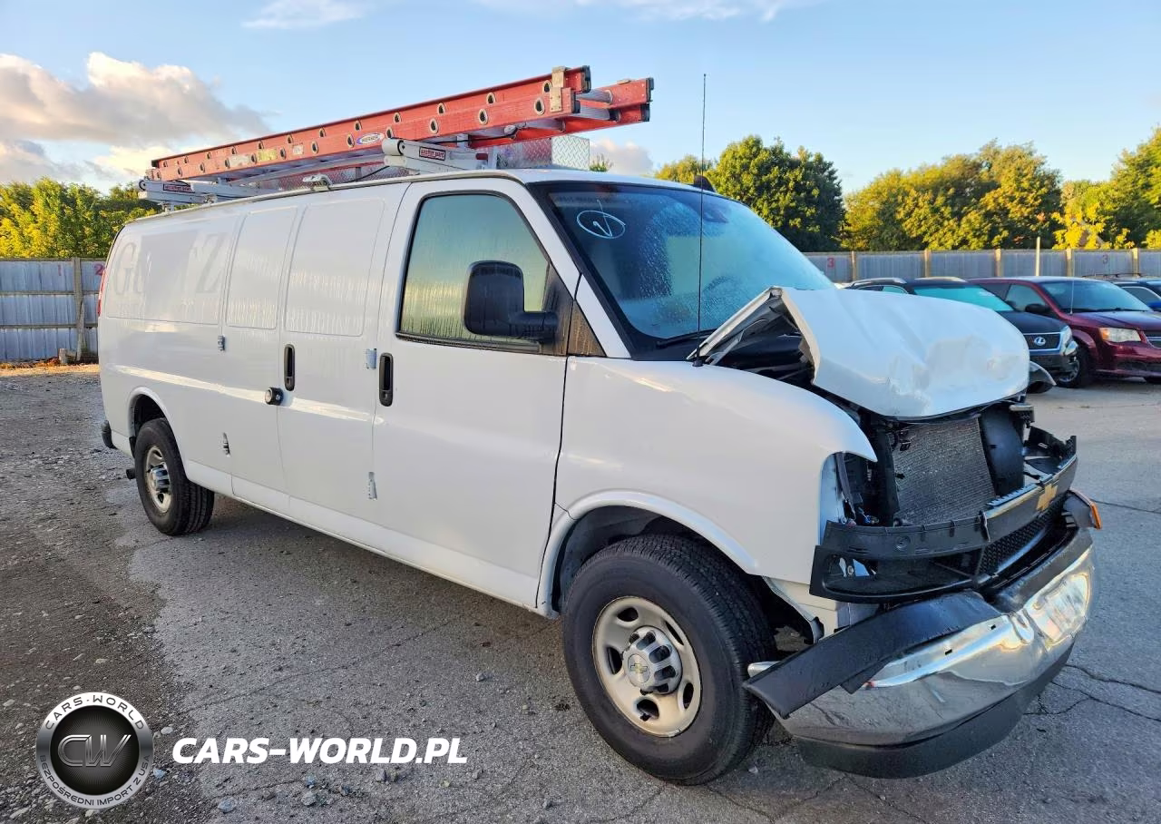 2021 Chevrolet Express G2500 VIN:1GCWGBF73M1311931 - 4