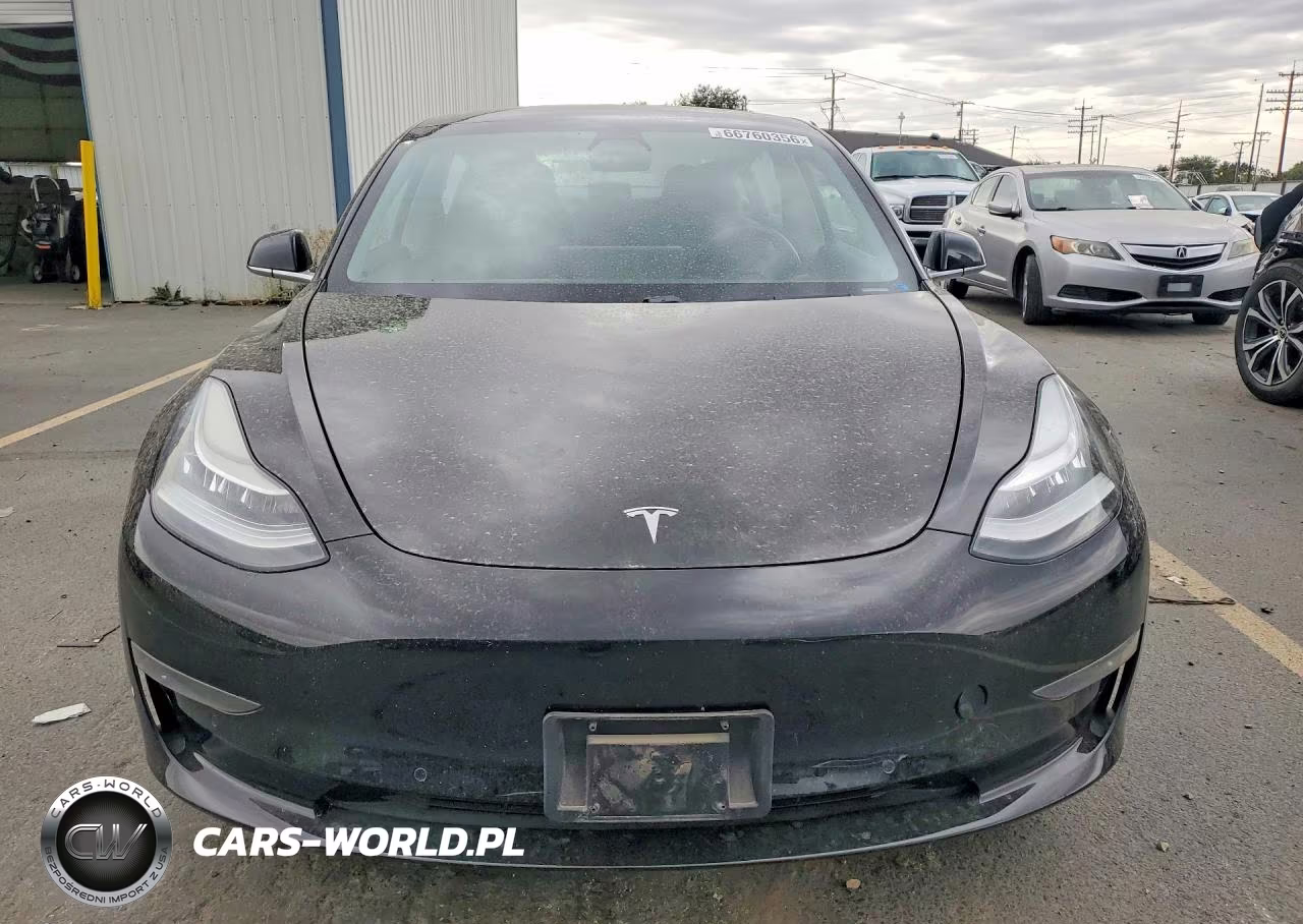 2018 Tesla Model 3 VIN:5YJ3E1EB7JF118709 - 5