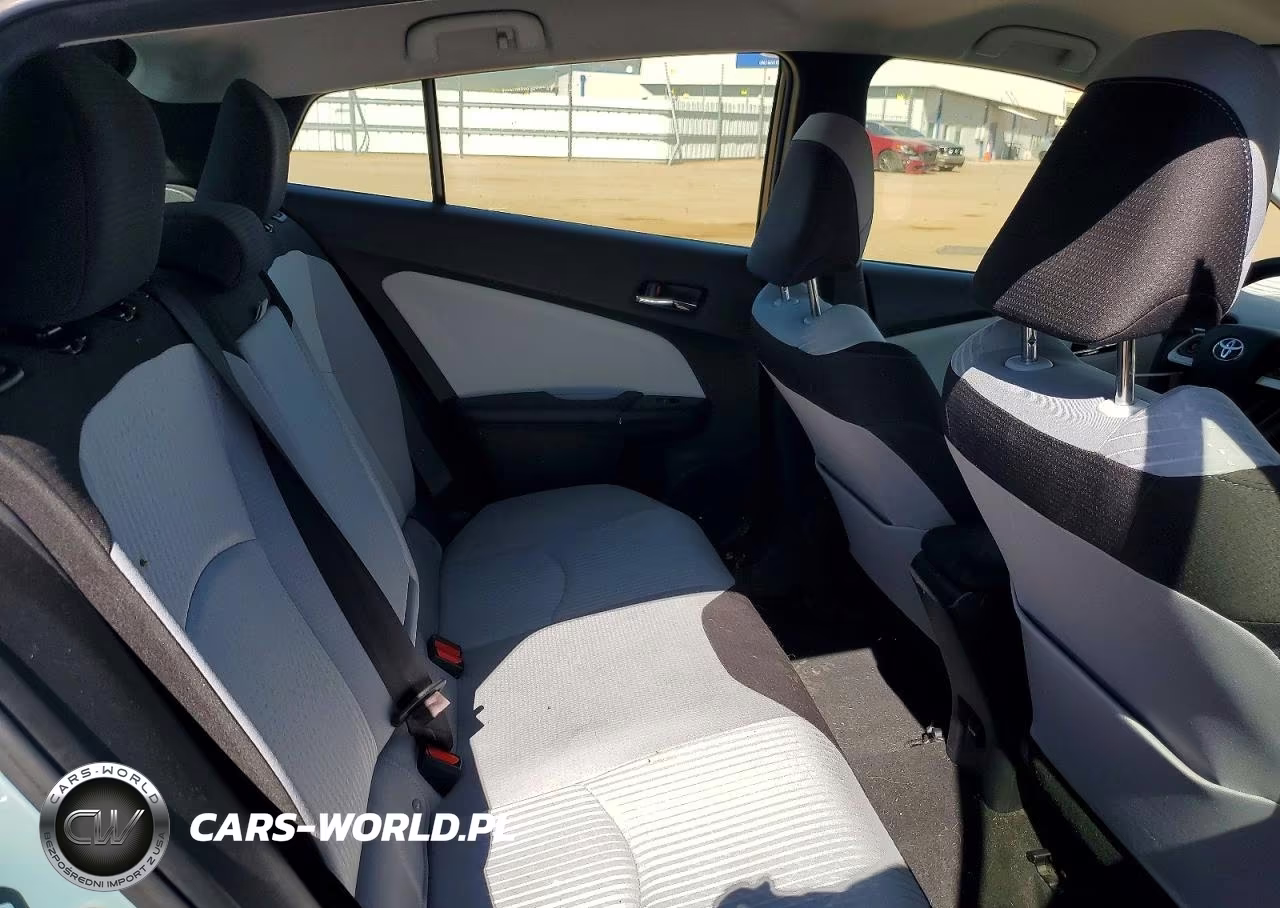 2016 Toyota Prius Two VIN:JTDKBRFU3G3023878 - 10