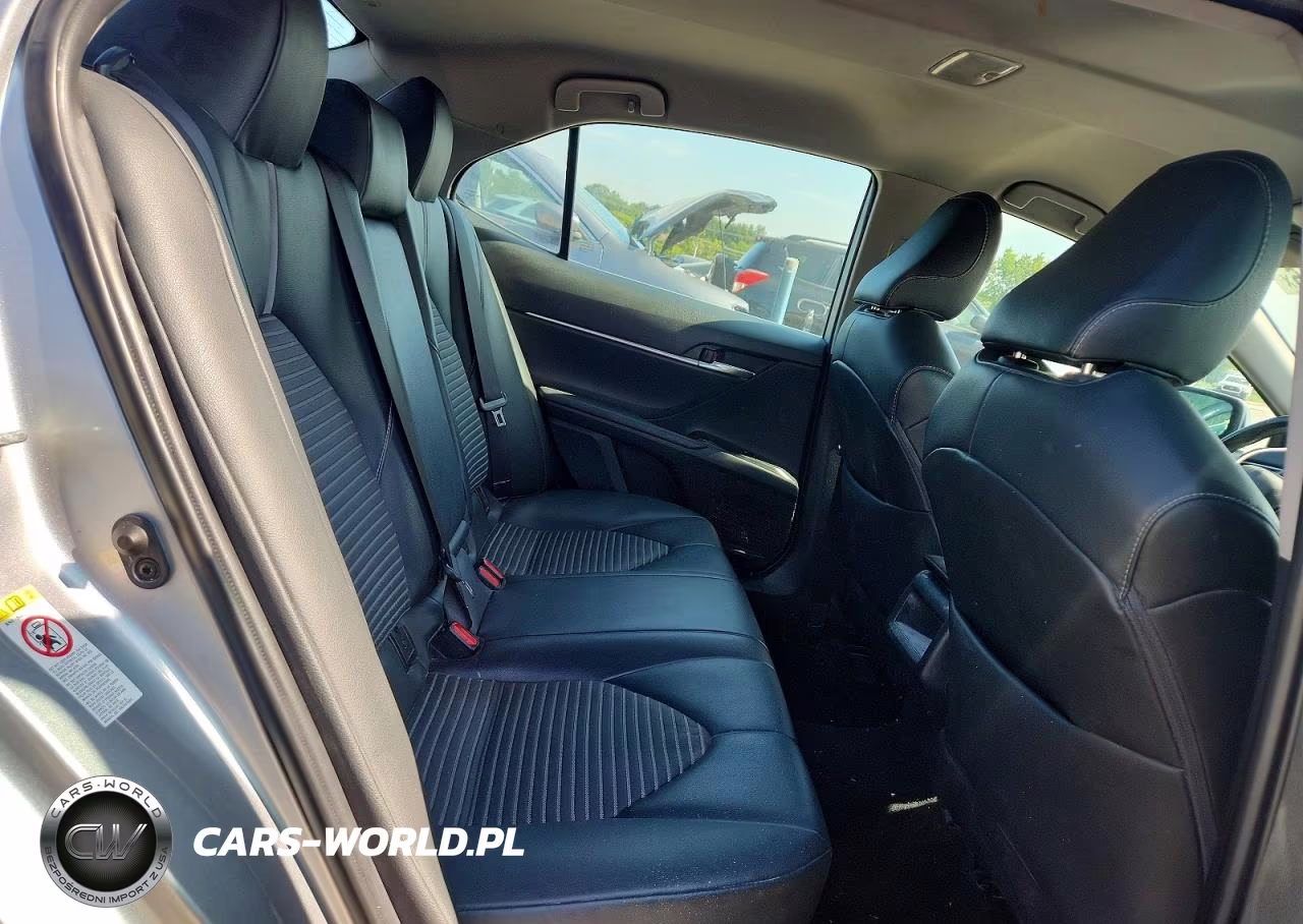 2019 Toyota Camry Se VIN:4T1B11HK2KU172300 - 10