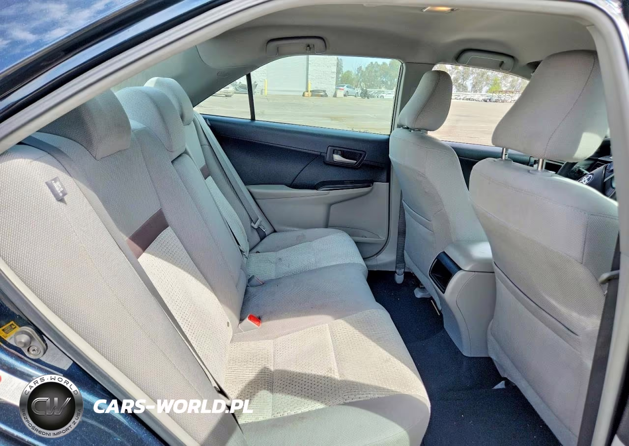 2014 Toyota Camry Le VIN:4T4BF1FKXER390581 - 10