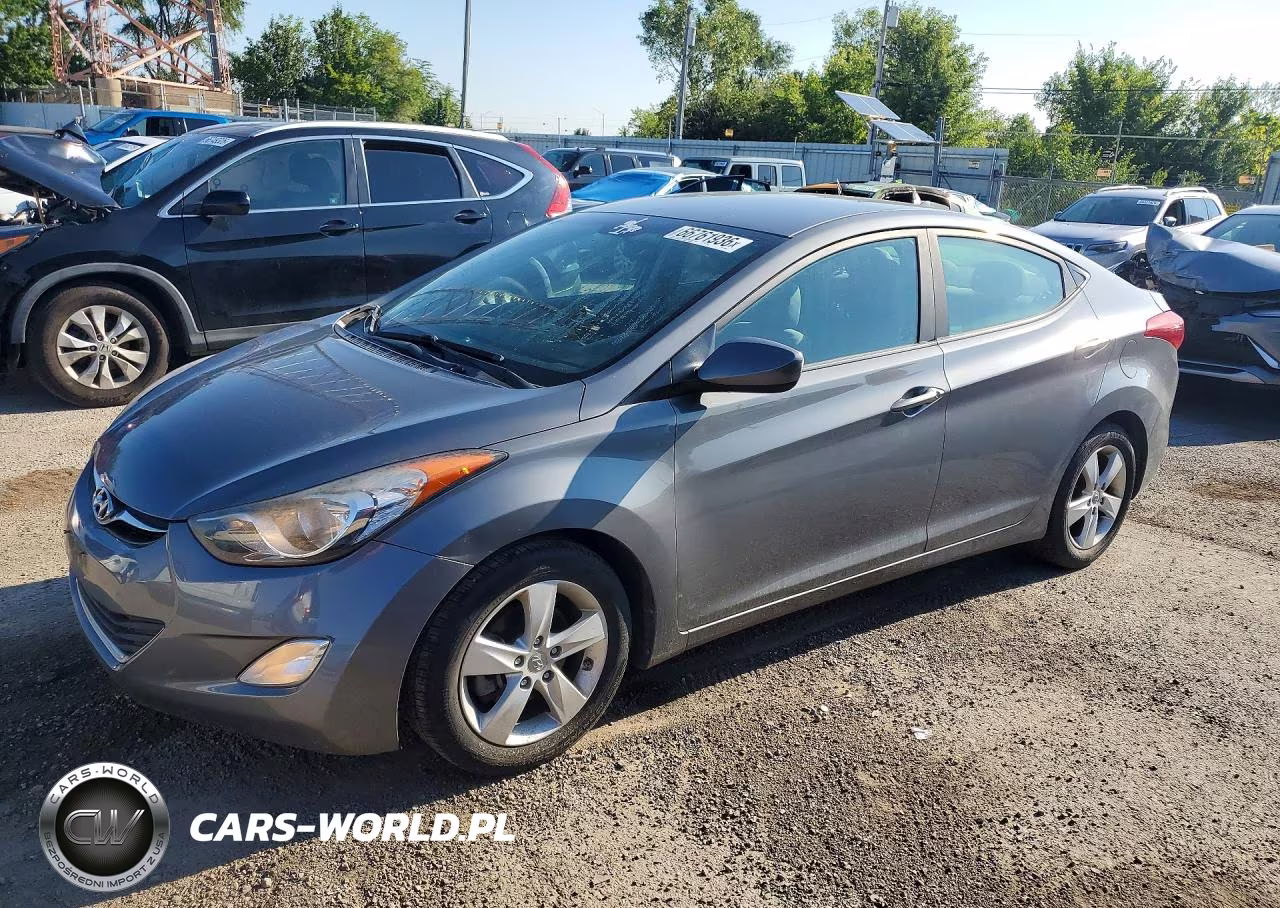 2013 Hyundai Elantra Gls VIN:5NPDH4AE5DH388864 - 1