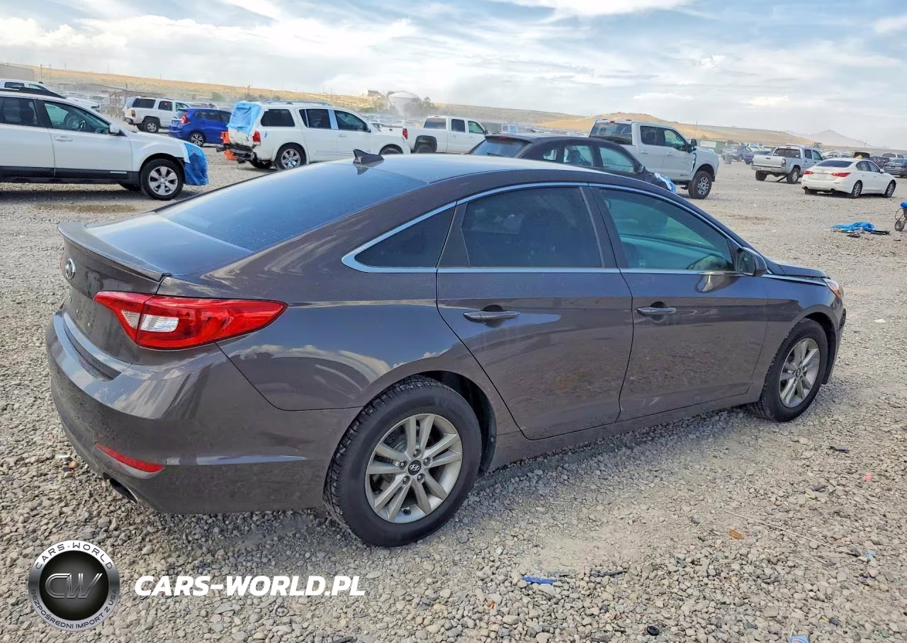 2015 Hyundai Sonata Se VIN:5NPE24AF0FH230854 - 3