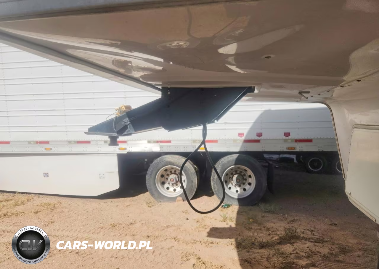 2004 Keystone Cougar Camper VIN:4YDF285264B043908 - 7
