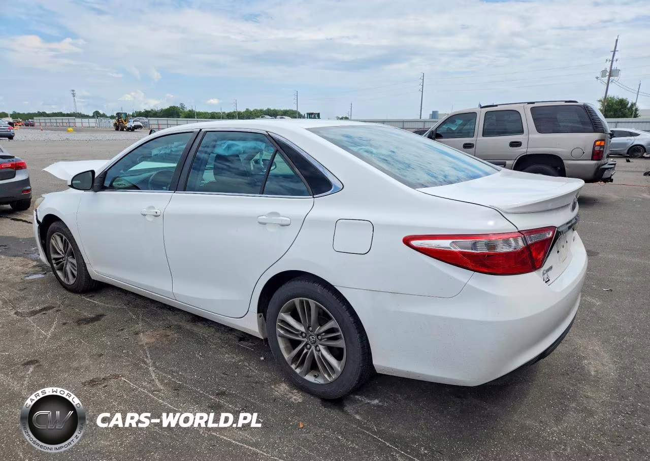 2017 Toyota Camry Se VIN:4T1BF1FK4HU735621 - 2