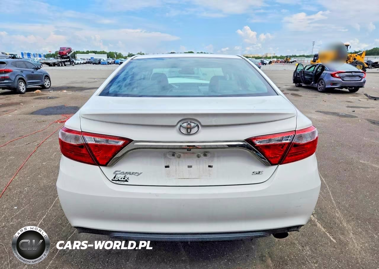 2017 Toyota Camry Se VIN:4T1BF1FK4HU735621 - 6