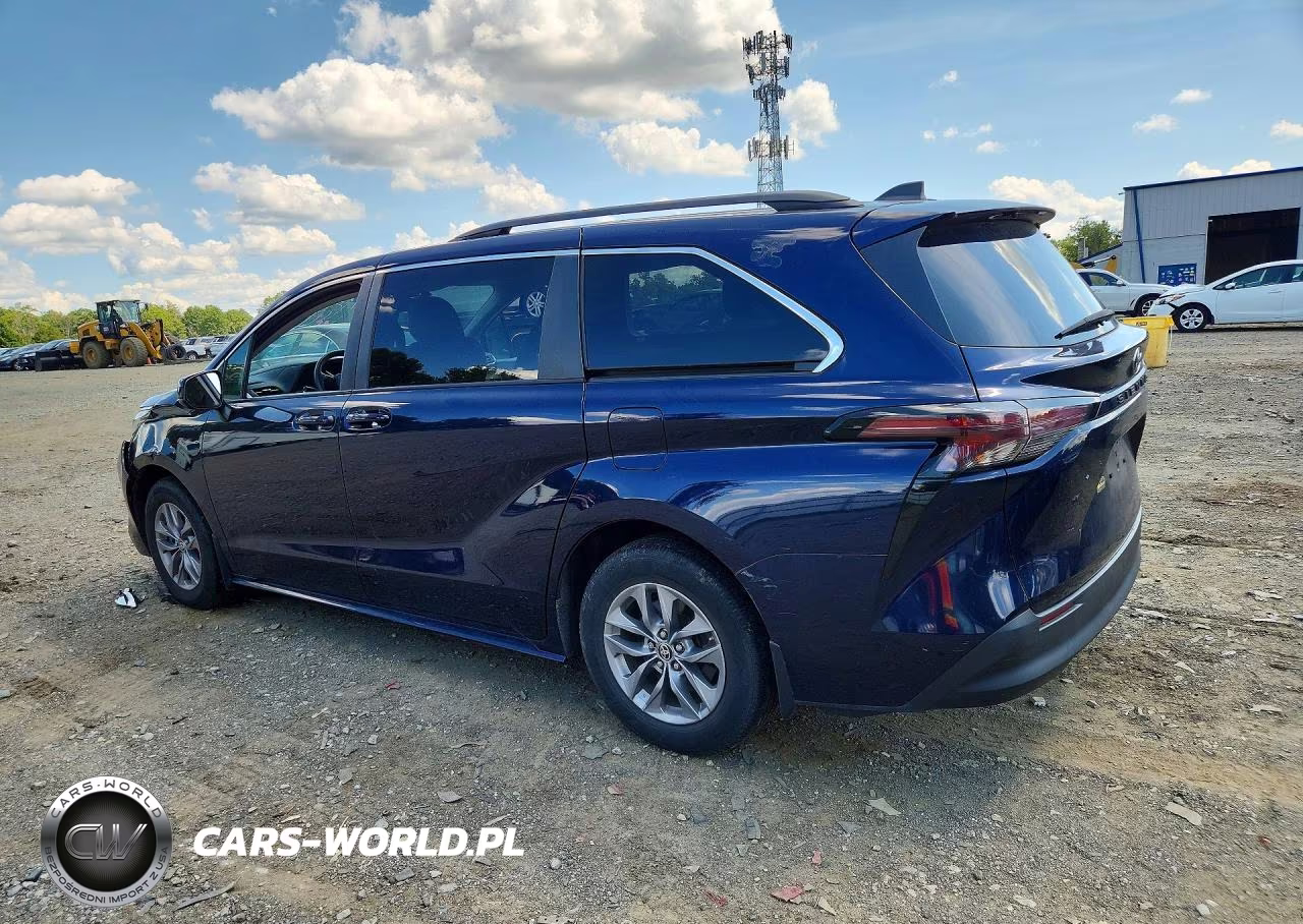 2023 Toyota Sienna Le VIN:5TDKRKECXPS159645 - 2