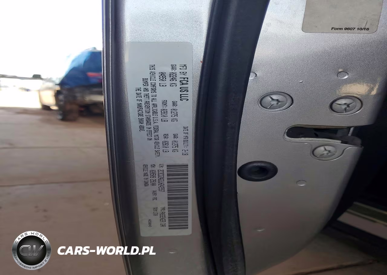 2018 Dodge Challenger Sxt VIN:2C3CDZAG3JH242557 - 12