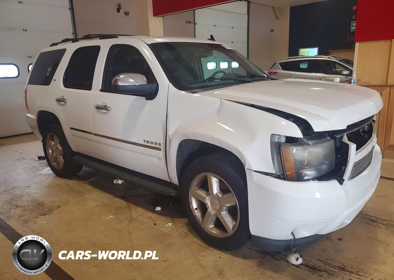 2011 Chevrolet Tahoe K1500 Ltz VIN:1GNSKCE06BR398463 - 4
