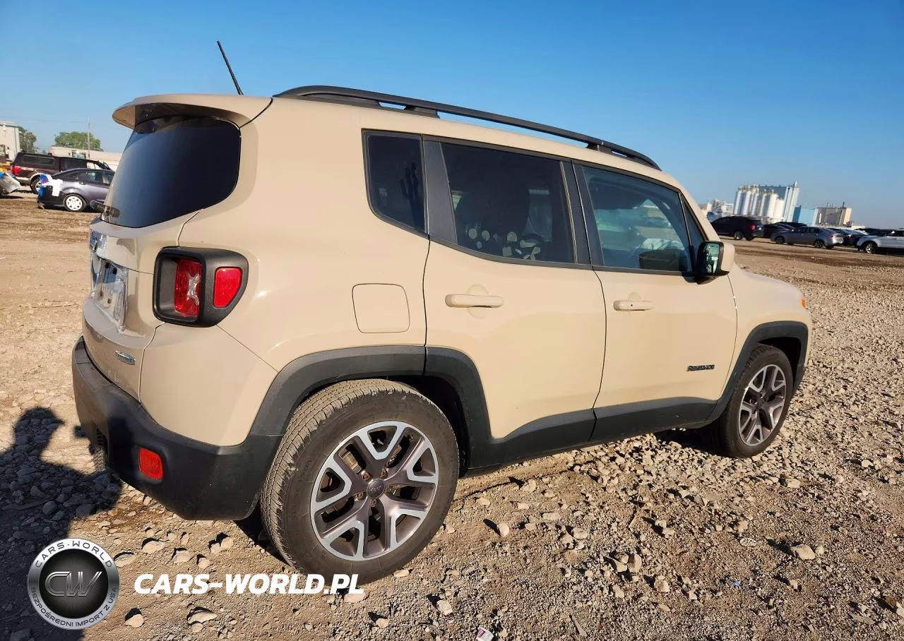 2015 Jeep Renegade Latitude VIN:ZACCJABT4FPC28545 - 3