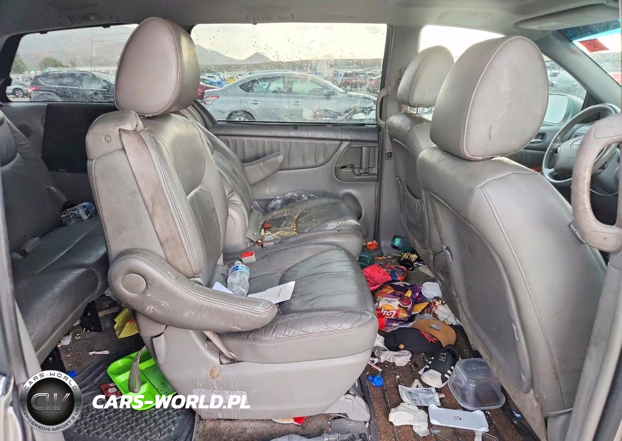 2010 Toyota Sienna Xle VIN:5TDYK4CC3AS295393 - 11