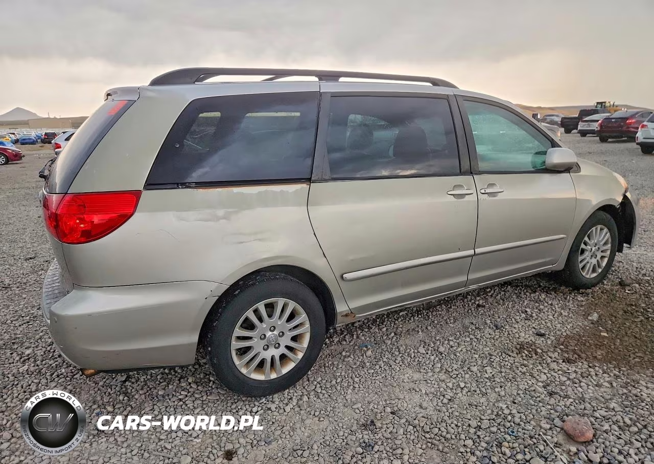 2010 Toyota Sienna Xle VIN:5TDYK4CC3AS295393 - 3