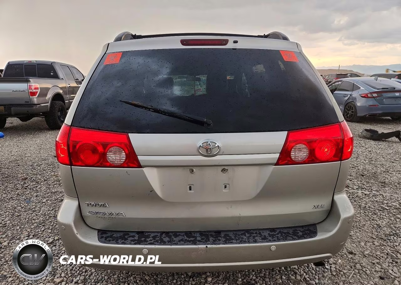 2010 Toyota Sienna Xle VIN:5TDYK4CC3AS295393 - 6
