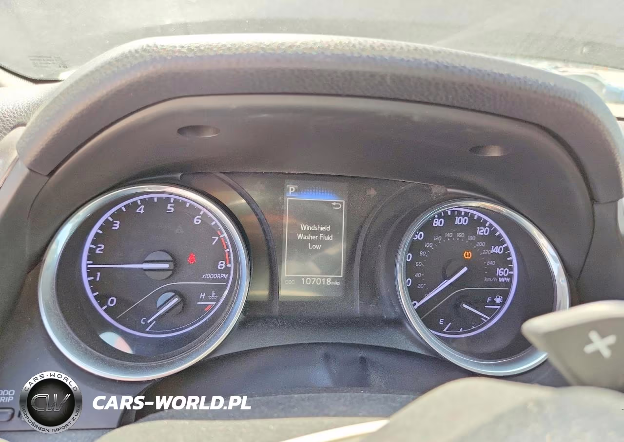 2020 Toyota Camry Se VIN:4T1G11AK0LU886105 - 9