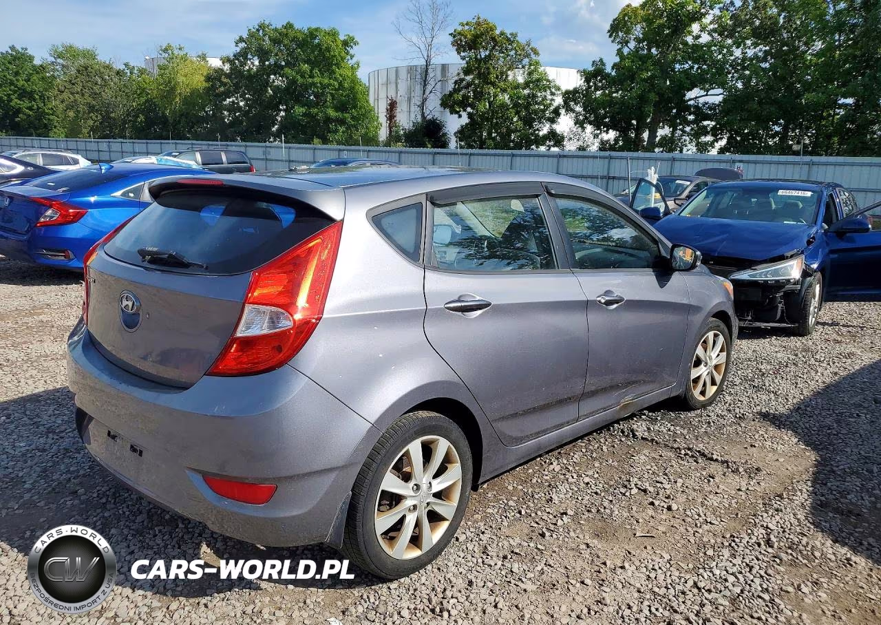 2014 Hyundai Accent Se VIN:KMHCU5AE0EU167656 - 3