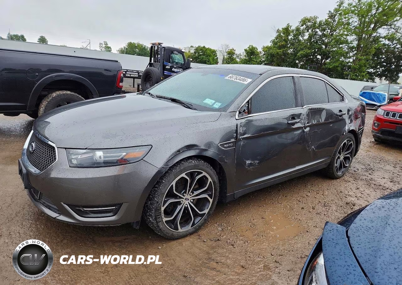 2015 Ford Taurus Sho – zdjęcie 1 z 12