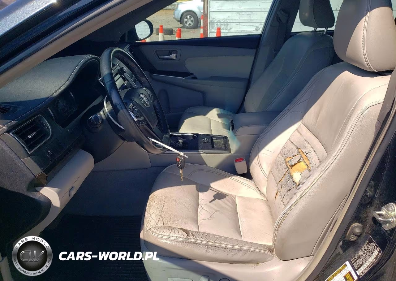 2015 Toyota Camry Xle VIN:4T4BF1FKXFR499303 - 7