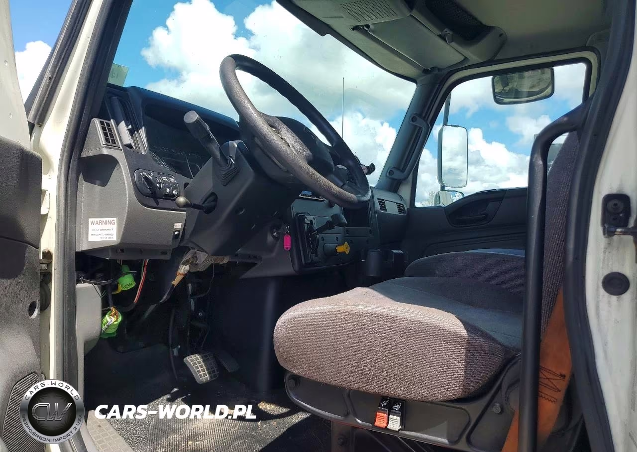 2020 International Mv607 Box Truck VIN:3HAEUMML4LL848410 - 7