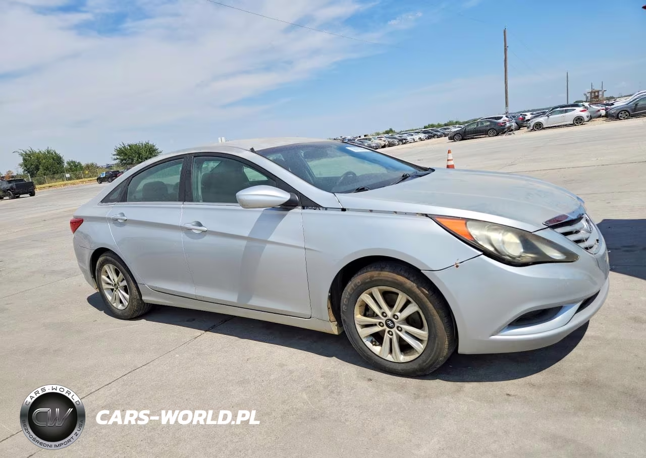 2011 Hyundai Sonata Gls VIN:5NPEB4AC7BH210343 - 4