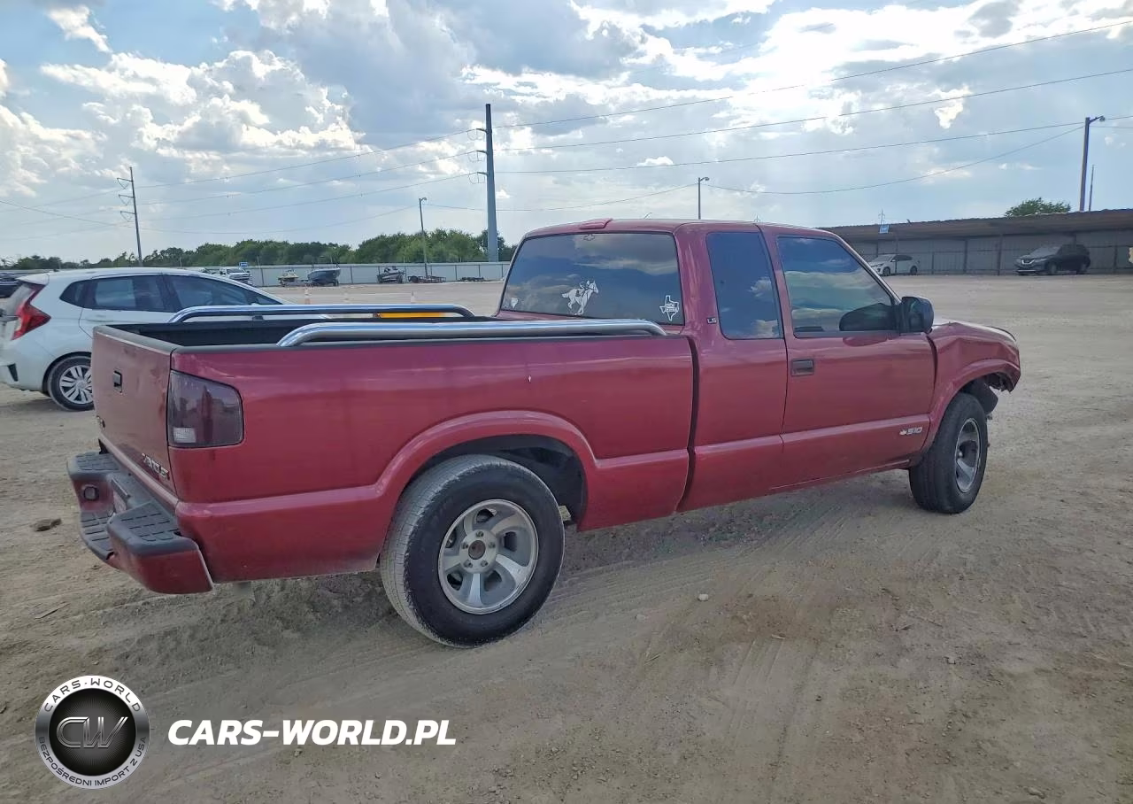 2003 Chevrolet S Truck S10 VIN:1GCCS19X738175686 - 3