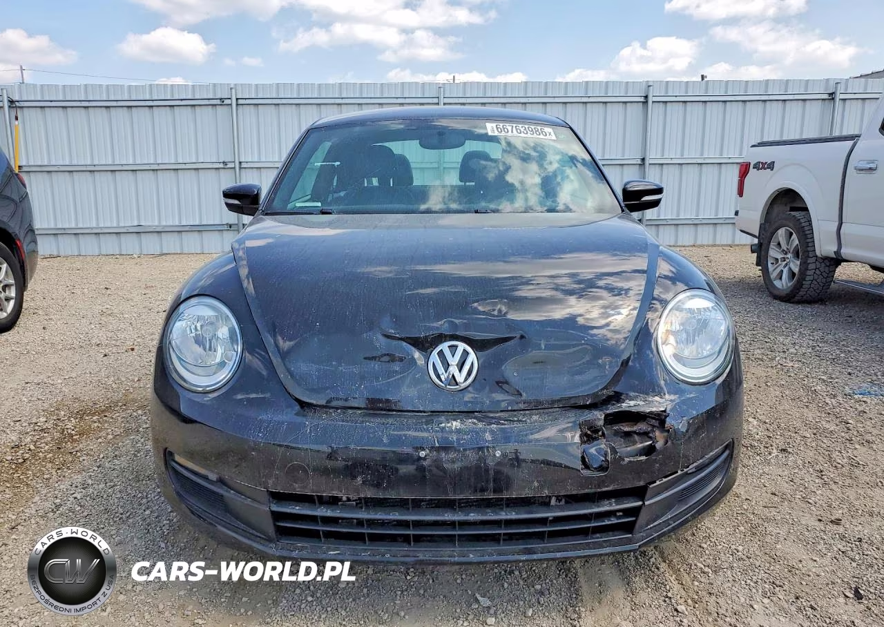 2012 Volkswagen Beetle VIN:3VWJX7AT5CM659689 - 5