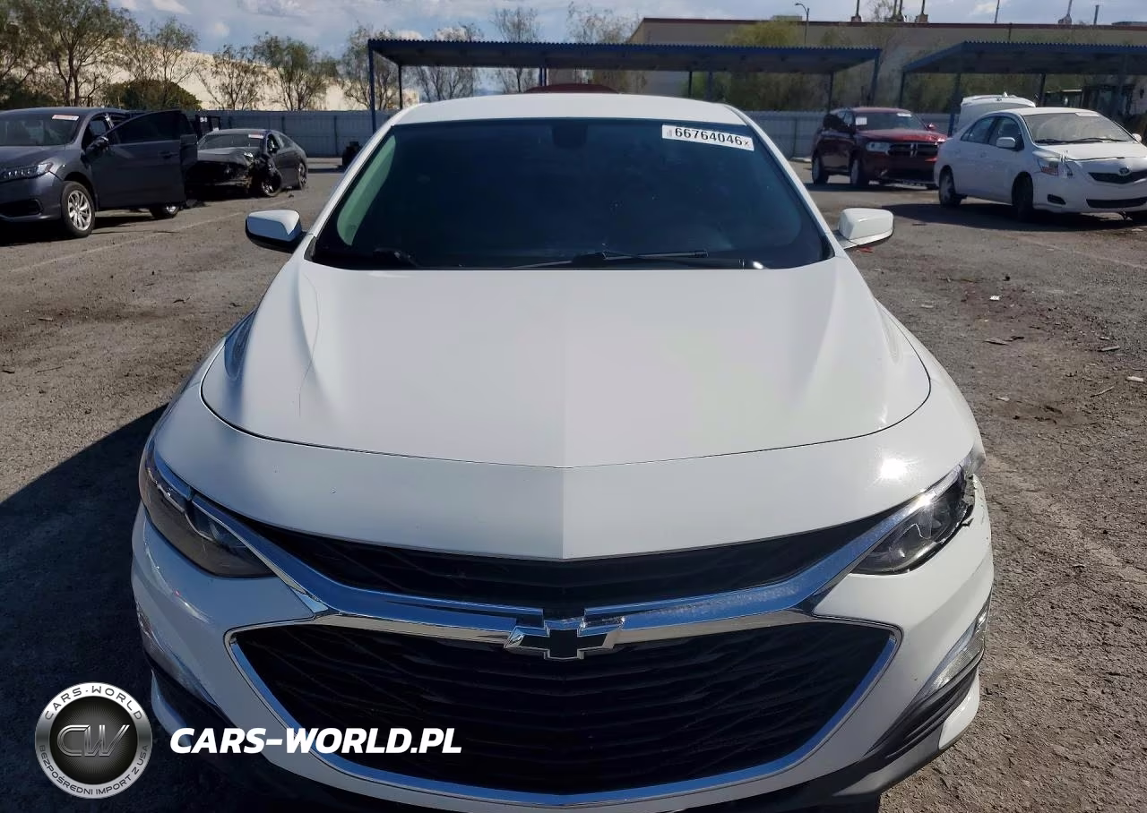 2021 Chevrolet Malibu Rs VIN:1G1ZG5ST8MF030740 - 5