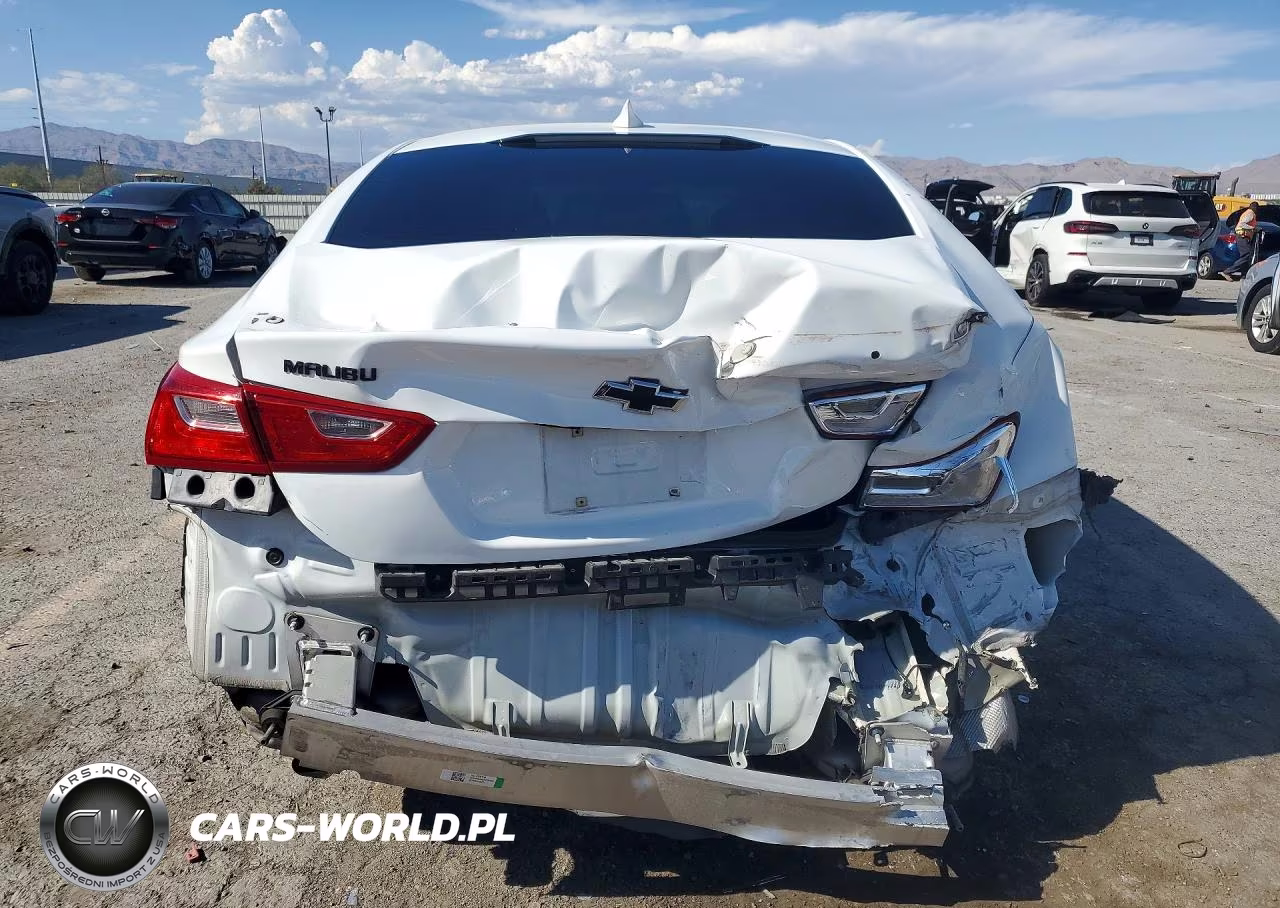 2021 Chevrolet Malibu Rs VIN:1G1ZG5ST8MF030740 - 6