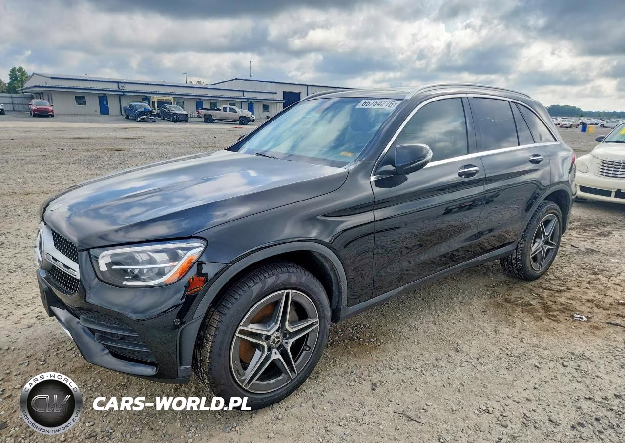 2021 Mercedes-Benz Glc 300 4Matic – zdjęcie 1 z 13